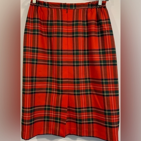 Excellent Condition, O'Neil of Dublin, Red Plaid, 100% Wool, Pencil Skirt, Sz 14 - Picture 4 of 8